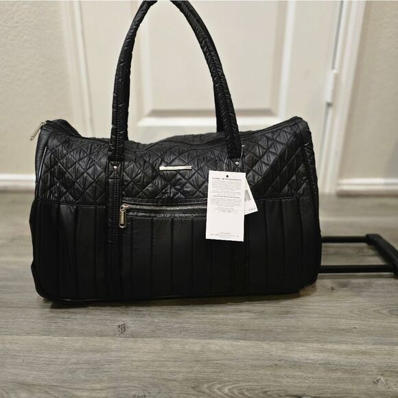 Steve Madden Evelyn Collection Quilted Rolling Travel Duffel Bag - Picture 3 of 13